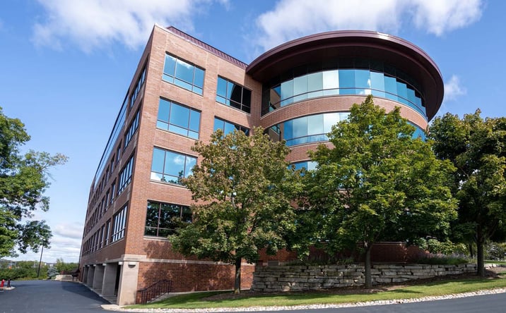 Pictures of Office property located at High Pointe Office Center, Wauwatosa, WI 53226 for lease - image #1