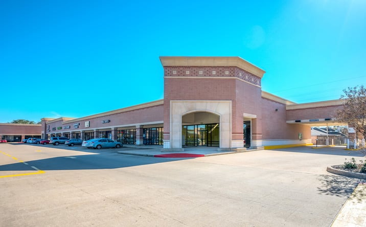 Pictures of Retail property located at 12120 Jones Rd, Houston, TX 77070 for lease - image #1