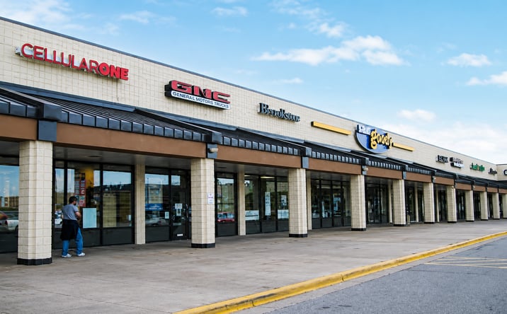 Pictures of Retail property located at 1860 S Stephenson Ave, Iron Mountain, MI 49801 for lease - image #1
