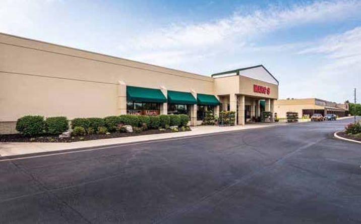 Pictures of Retail property located at 111 Huber Village Blvd, Westerville, OH 43081 for lease - image #1