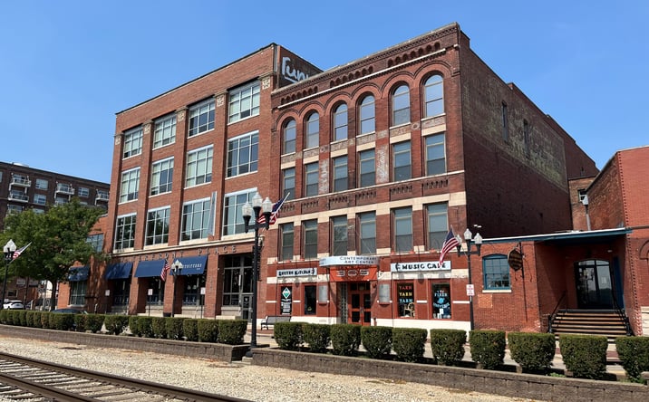 Pictures of Office property located at 311 Southwest Water Street, Peoria, IL 61602 for lease - image #1