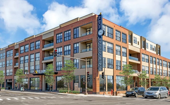 Pictures of Retail property located at 650 Elm Pl, Highland Park, IL 60035 for lease - image #1