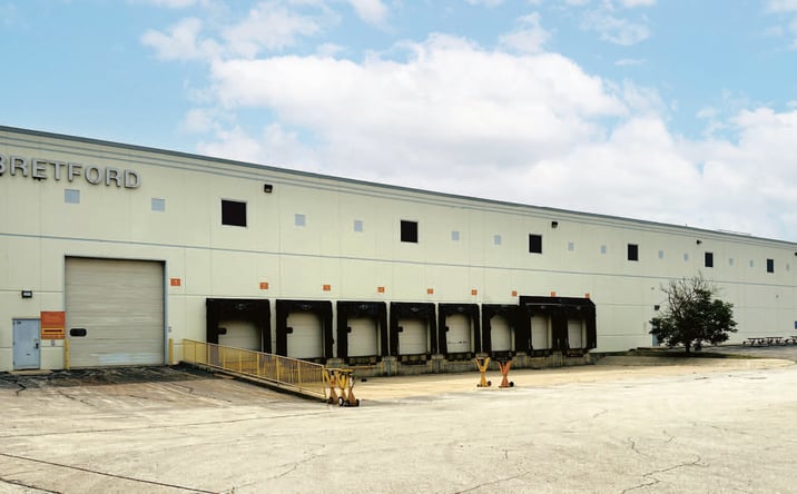 Pictures of Industrial property located at 11000 Seymour Ave, Franklin Park, IL 60131 for lease - image #1