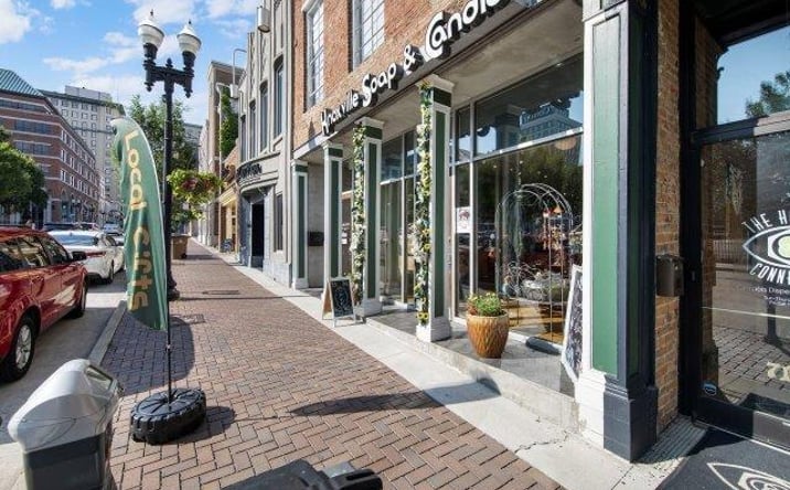 Pictures of Office property located at 714 S Gay St, Knoxville, TN 37902 for lease - image #1