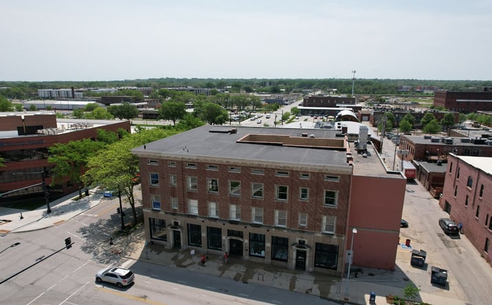 Pictures of Office property located at 323 E Walnut St, Des Moines, IA 50309 for lease - image #1