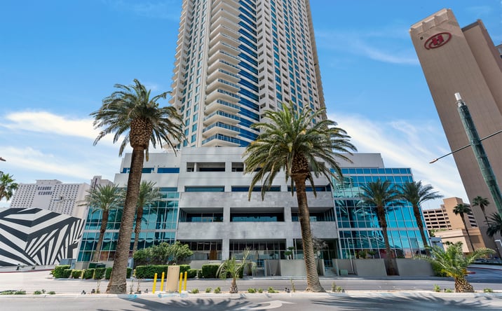 Pictures of Retail, Office, Restaurant property located at 2700 S Las Vegas Blvd, Las Vegas, NV 89109 for lease - image #1