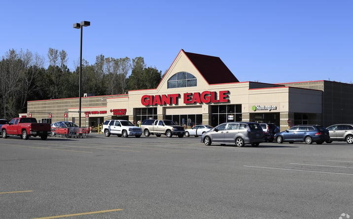 Pictures of Retail property located at 6582 N Ridge Rd, Madison, OH 44057 for lease - image #1