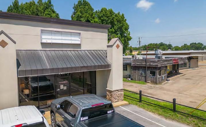 Pictures of Retail, Office, Industrial property located at 1231 Hwy 45 N, Columbus, MS 39705 for lease - image #1