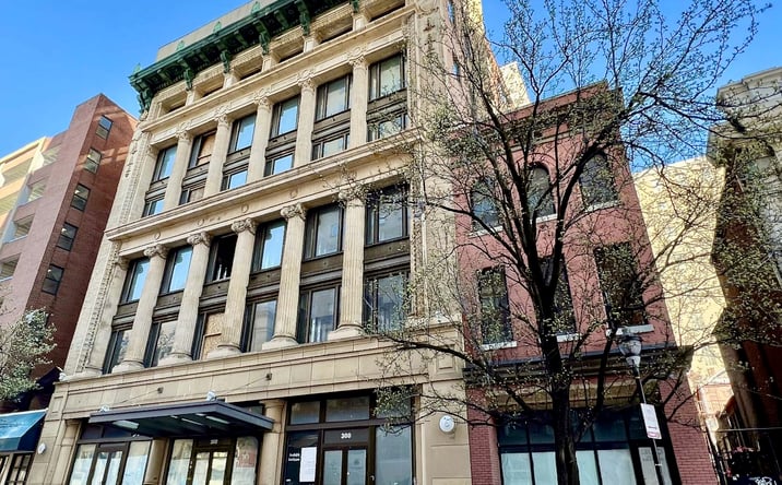 Pictures of Retail property located at 300 W Fayette St, Baltimore, MD 21201 for lease - image #1