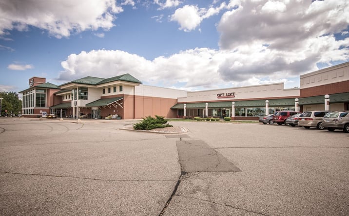 Pictures of Retail property located at 525 Romence Rd, Portage, MI 49024 for lease - image #1