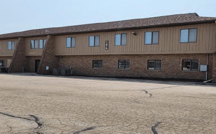 Pictures of Office property located at 1476 Kenwood Dr, Menasha, WI 54952 for lease - image #1