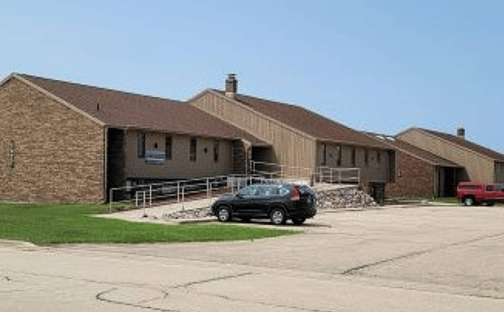 Pictures of Office property located at 1486 Kenwood Dr, Menasha, WI 54952 for lease - image #1