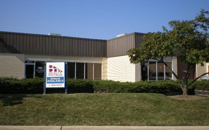 Pictures of Industrial property located at 1808 Janke Dr, Northbrook, IL 60062 for lease - image #1