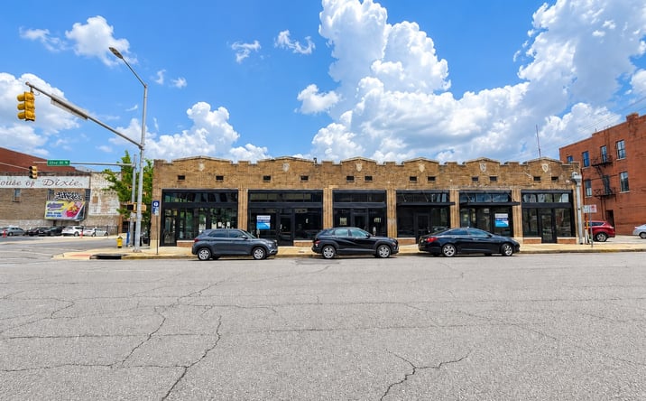 Pictures of Retail, Office, Restaurant property located at 2203 3rd Ave N, Birmingham, AL 35203 for lease - image #1