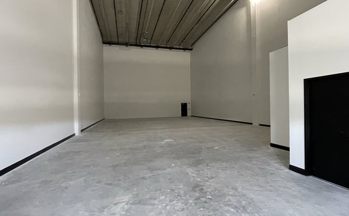 Pictures of Industrial property located at 17 Van Vooren Dr, Oakland, NJ 07436 for lease - image #1