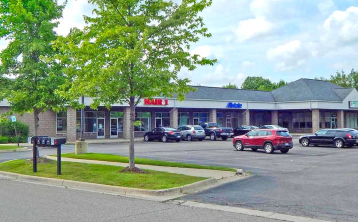 Pictures of Retail, Office, Restaurant property located at 25731-25755 Telegraph Road, Brownstown Charter Township, MI 48134 for lease - image #1