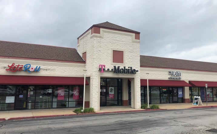 Pictures of Retail property located at 27 Conley Rd, Columbia, MO 65201 for lease - image #1
