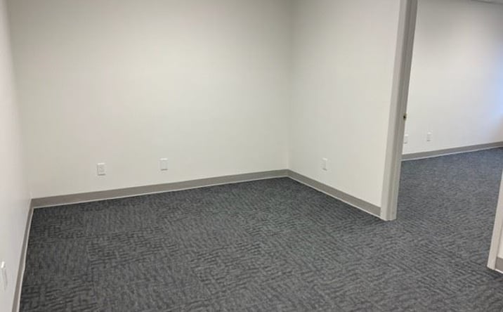 Pictures of Office property located at 3030 S 9th Street, Kalamazoo, MI 49009 for lease - image #1