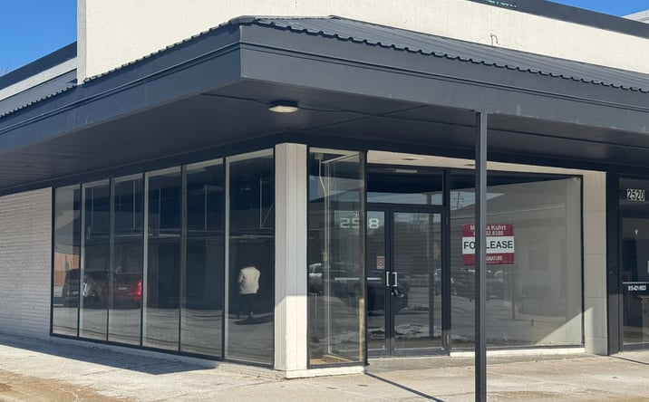 Pictures of Retail, Office property located at 2518 Charles St, Rockford, IL 61108 for lease - image #1