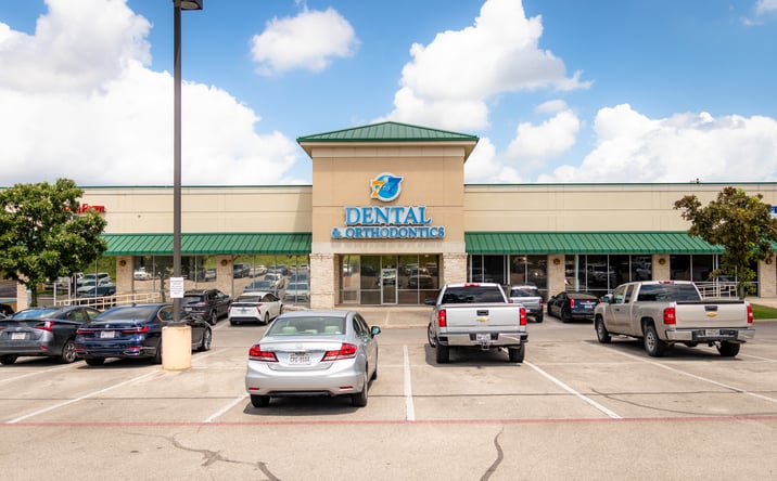 Pictures of Retail property located at 10103 TX-1604 Loop, San Antonio, TX 78223 for lease - image #1