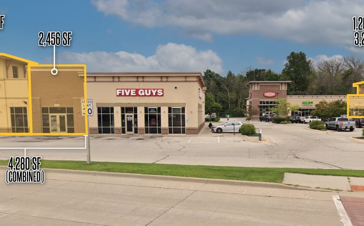 Pictures of Retail property located at 2883 S Oneida St, Ashwaubenon, WI 54304 for lease - image #1