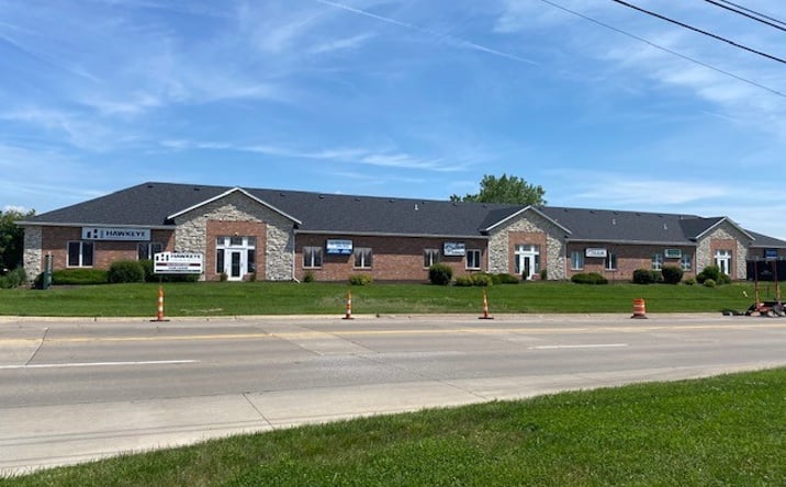 Pictures of Office property located at 1850 E 53rd St, Davenport, IA 52807 for lease - image #1