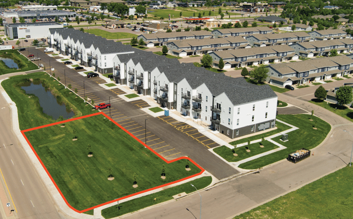 Pictures of Land property located at 200 W 85th St, Sioux Falls, SD 57108 for lease - image #1