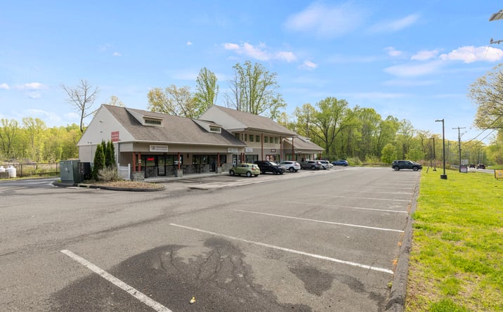 Pictures of Office property located at 909 Prospect St, Naugatuck, CT 06770 for lease - image #1