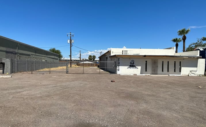 Pictures of Industrial property located at 2326 E Washington St, Phoenix, AZ 85034 for lease - image #1