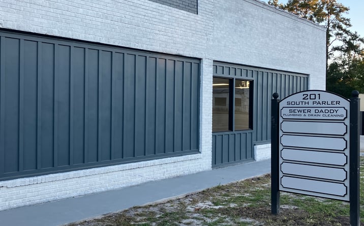 Pictures of Retail property located at 201 S Parler Ave, St George, SC 29477 for lease - image #1
