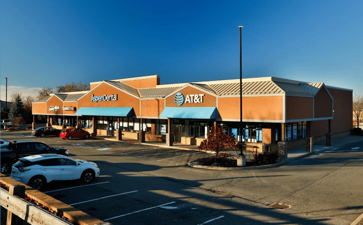 Pictures of Retail property located at 307 Troy Rd, Rensselaer, NY 12144 for lease - image #1