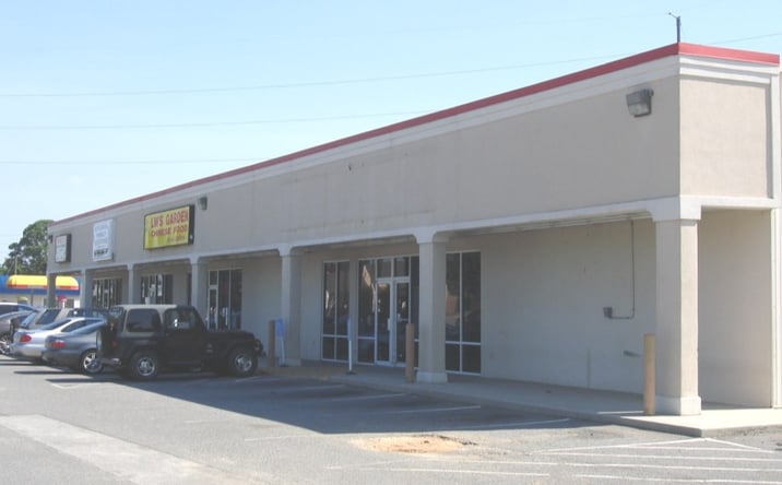 Pictures of Retail property located at 605 N Irwin Ave, Ocilla, GA 31774 for lease - image #1