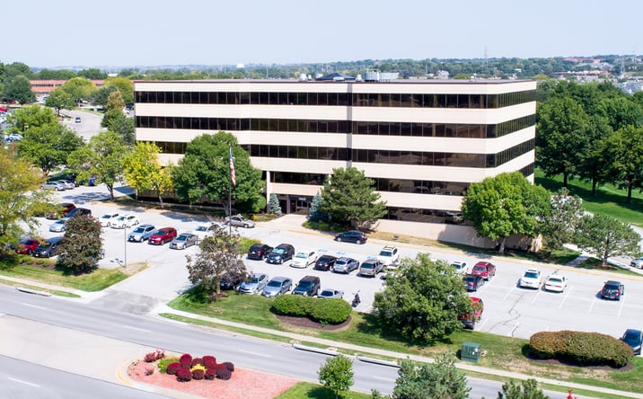 Pictures of Office property located at 11422 Miracle Hills Dr, Omaha, NE 68154 for lease - image #1