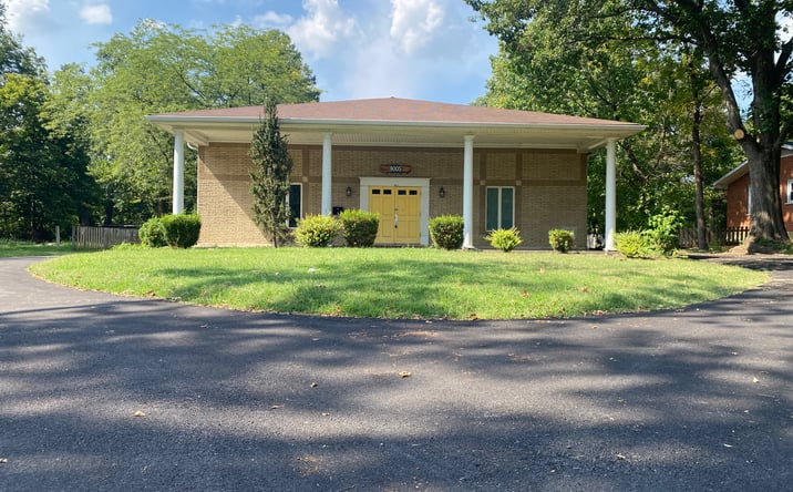 Pictures of Retail, Special Purpose, Office property located at 8005 New La Grange Rd, Lyndon, KY 40222 for lease - image #1