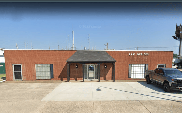 Pictures of Office, Special Purpose, Retail property located at 200 NW 9th St, Evansville, IN 47708 for lease - image #1