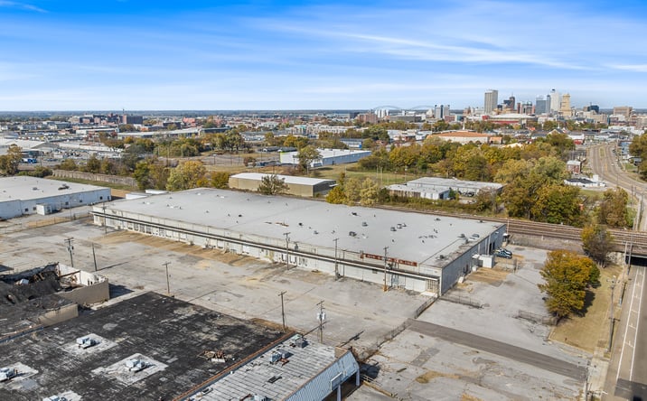Pictures of Industrial property located at 761 S Danny Thomas Blvd, Memphis, TN 38126 for lease - image #1