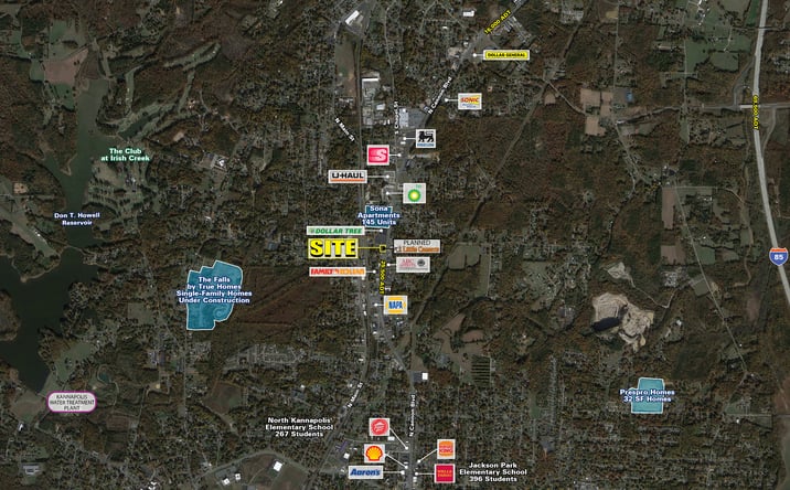 Pictures of Retail property located at 2115 N Cannon Blvd, Kannapolis, NC 28083 for lease - image #1