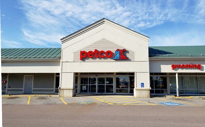 Pictures of Retail property located at 861 Williston Rd, South Burlington, VT 05403 for lease - image #1