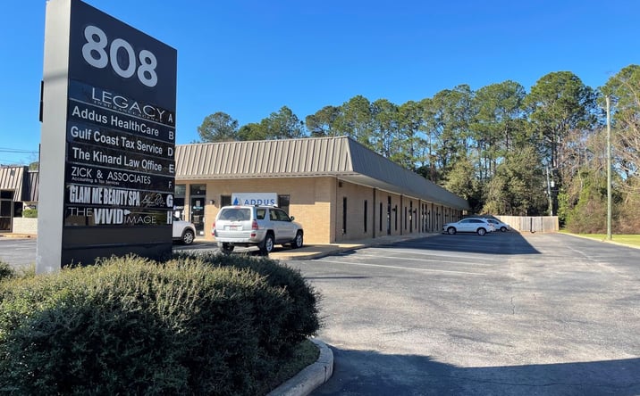 Pictures of Office property located at 808 Downtowner Blvd, Mobile, AL 36609 for lease - image #1