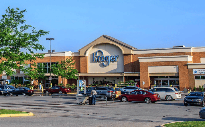 Pictures of Retail property located at 3039 Breckenridge Ln, Louisville, KY 40220 for lease - image #1
