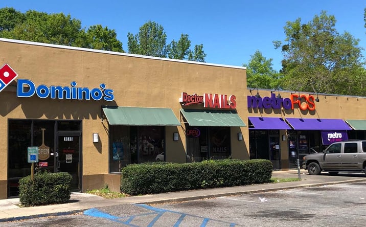 Pictures of Retail property located at 1616 Government St, Mobile, AL 36604 for lease - image #1