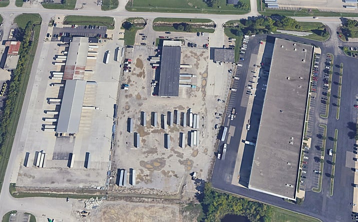 Pictures of Industrial property located at 2889 E Crescentville Rd, Sharonville, OH 45241 for lease - image #1