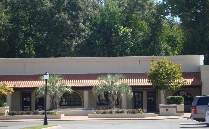 Pictures of Retail, Office property located at 6157 Airport Blvd, Mobile, AL 36608 for lease - image #1