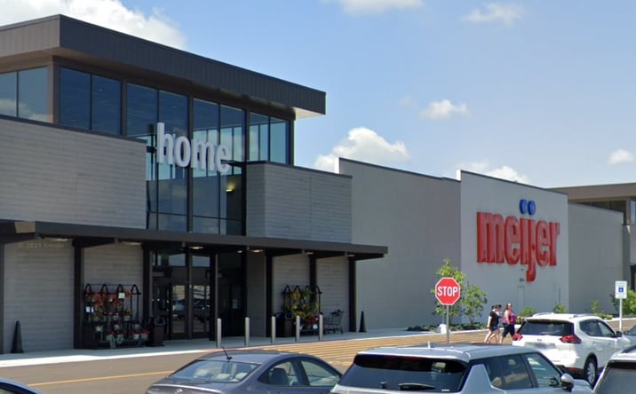 Pictures of Retail property located at 2500 W State St, Alliance, OH 44601 for lease - image #1