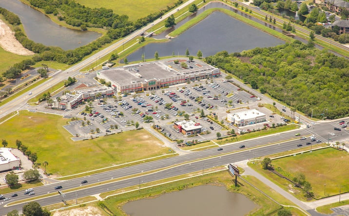 Pictures of Retail property located at 2338 E Irlo Bronson Memorial Hwy, Kissimmee, FL 34744 for lease - image #1
