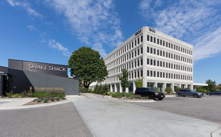 Pictures of Office property located at 1900 Spring Road, Oak Brook, IL 60523 for lease - image #1