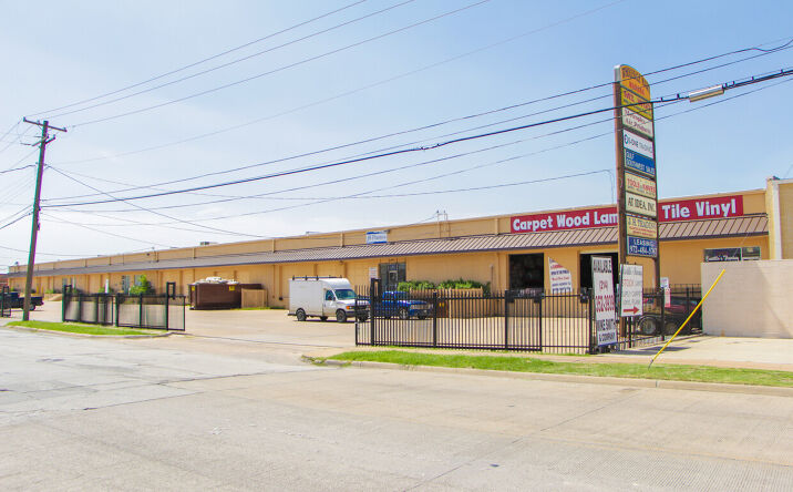 Pictures of Industrial property located at 2651 Manana Dr, Dallas, TX 75220 for lease - image #1