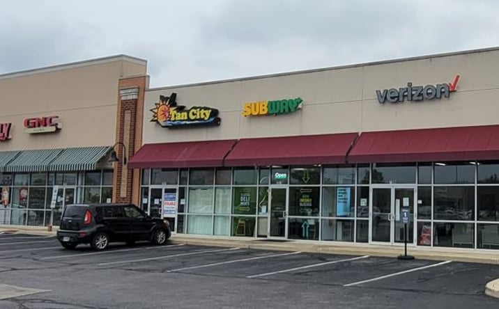 Pictures of Retail property located at 7586 Oak Point Rd, Amherst, OH 44001 for lease - image #1