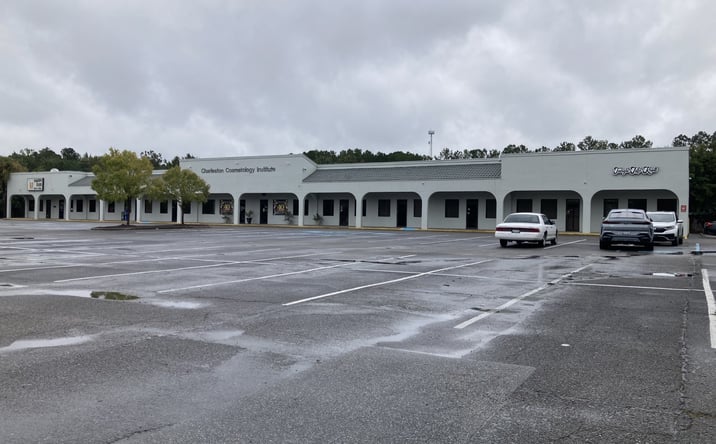 Pictures of Office, Restaurant, Retail property located at 8484 Dorchester Rd, Charleston, SC 29420 for lease - image #1