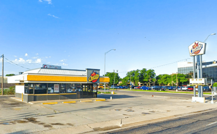 Pictures of Restaurant property located at 200 E Amarillo Blvd, Amarillo, TX 79107 for lease - image #1